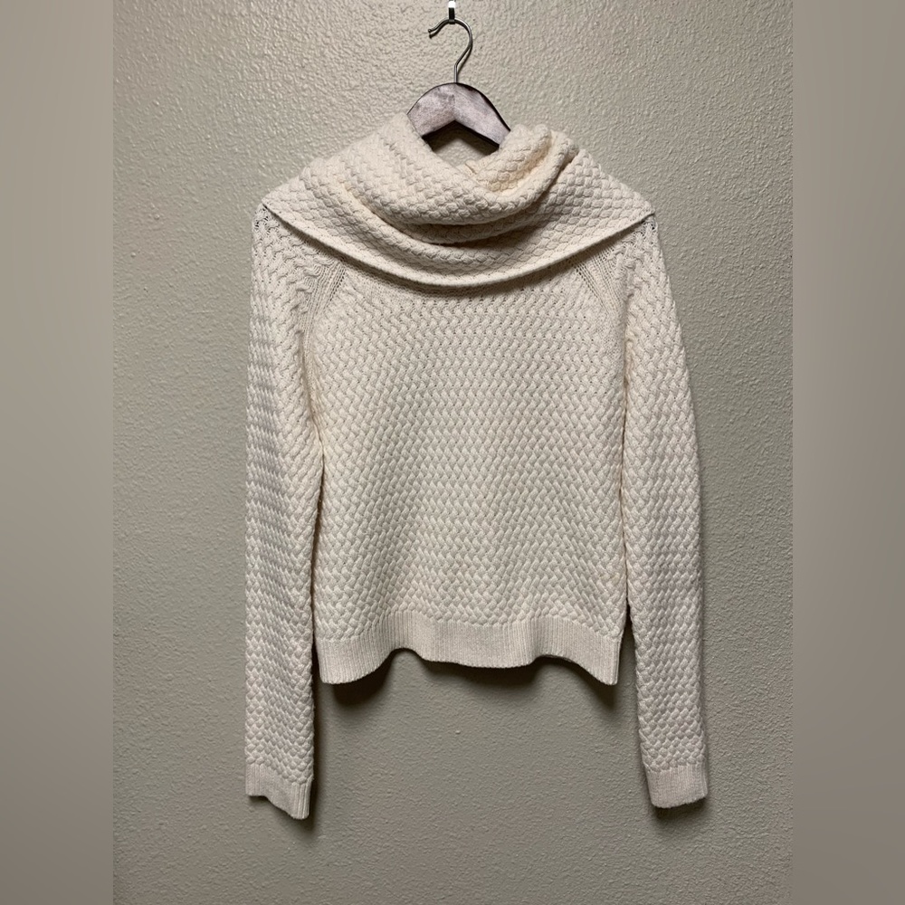 New York & Company Sz M women’s pearl white thick cowl-neck chunky sweater cozy - Picture 2 of 14